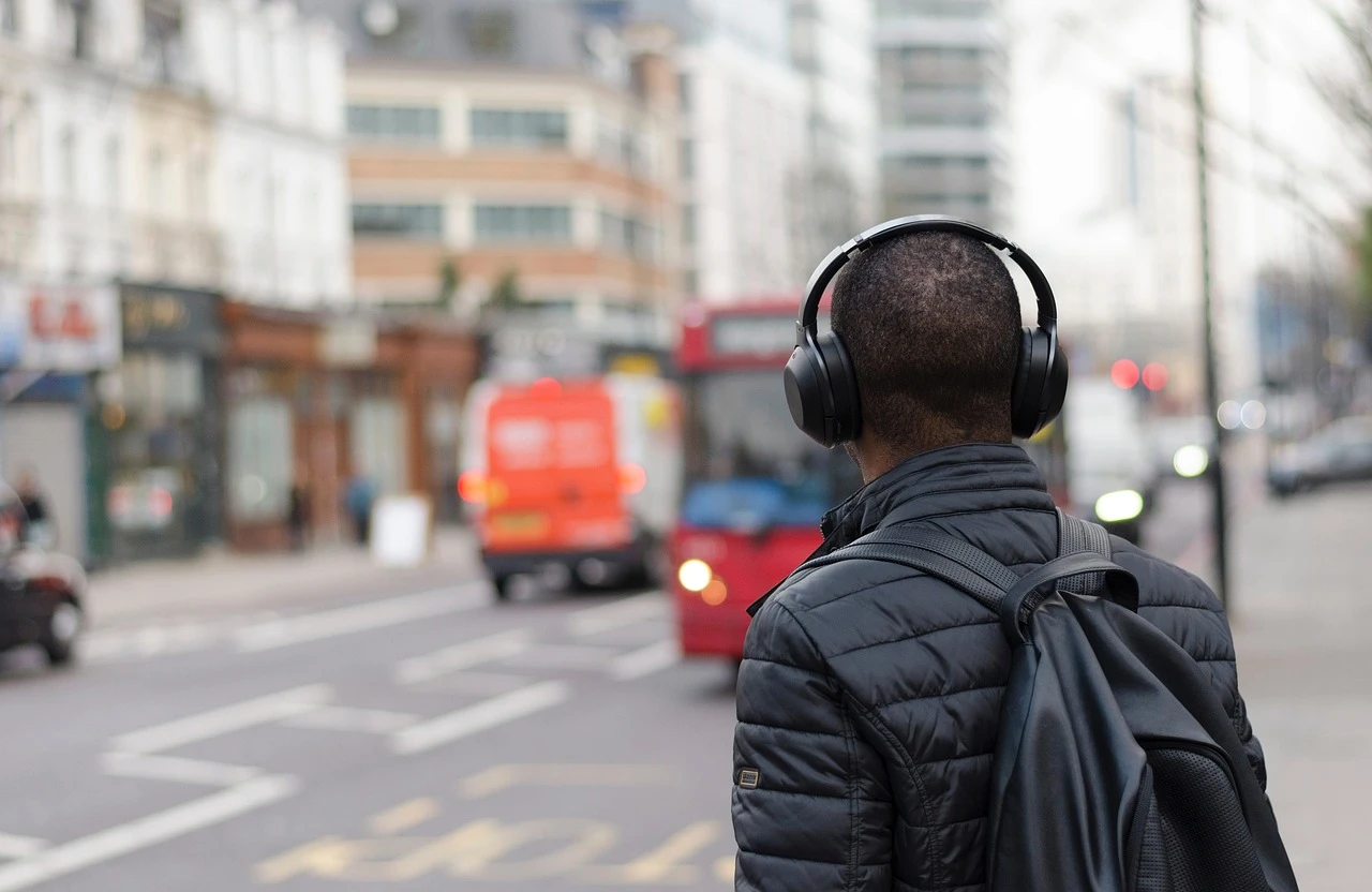 Migliori Cuffie Noise-Cancelling per Studio: Guida Completa